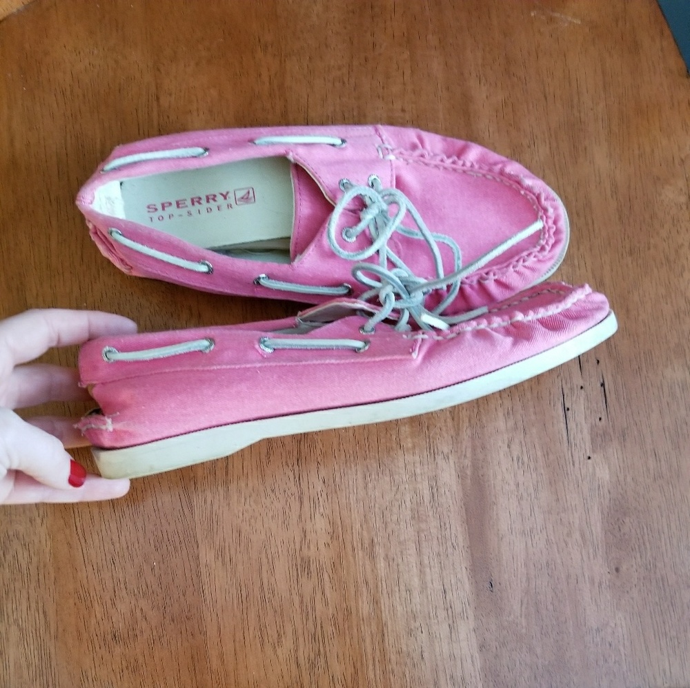 Sperry pink canvas dock shoes
